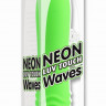 Зеленый вибромассажёр Neon Luv Touch Wave - 14 см.