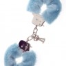 Голубые меховые наручники METAL HANDCUFF WITH PLUSH BLUE