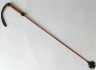 Плетеный длинный красный лаковый стек с наконечником-крестом - 85 см.