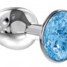 Малая серебристая анальная пробка Diamond Light blue Sparkle Small с голубым кристаллом - 7 см.
